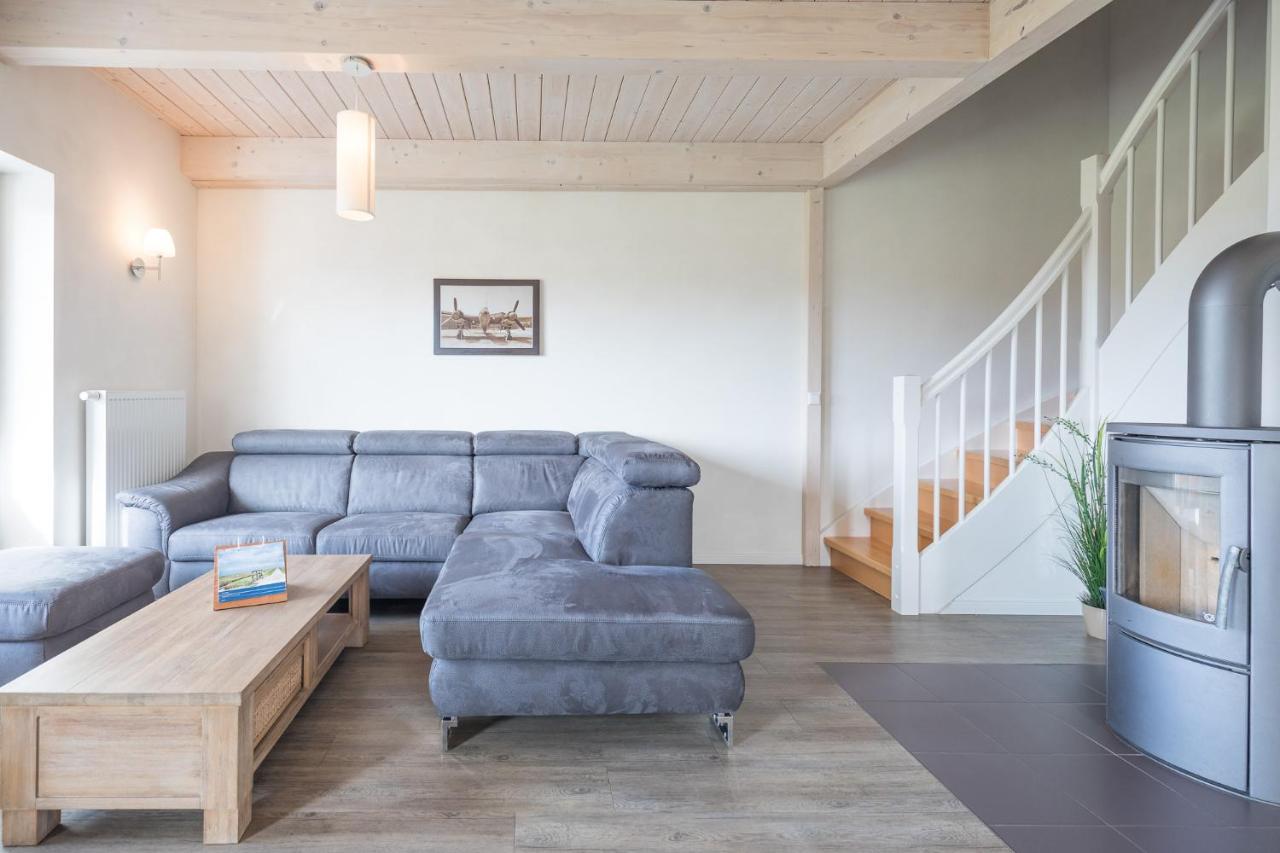 Ferienhaus - Wattwurm Dagebüll エクステリア 写真