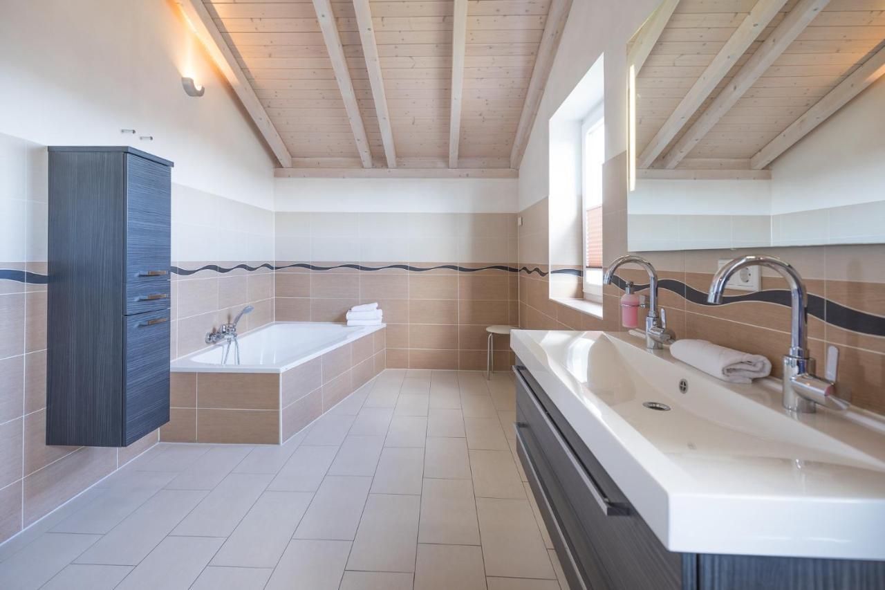 Ferienhaus - Wattwurm Dagebüll エクステリア 写真